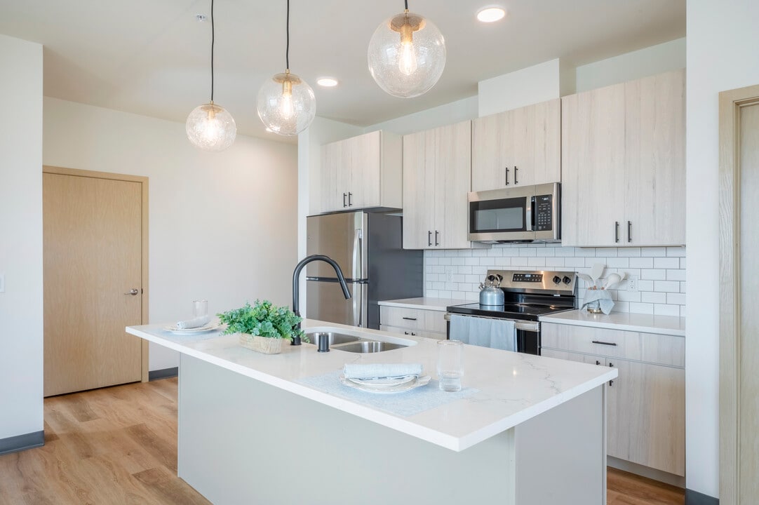 Sky Ridge Senior Apartments and Townhomes in Sun Prairie, WI - Foto de edificio