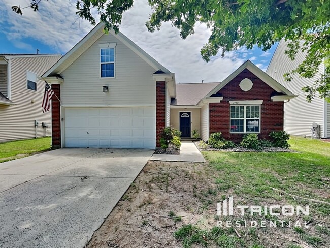 7120 Winding Cedar Tr in Harrisburg, NC - Building Photo - Building Photo