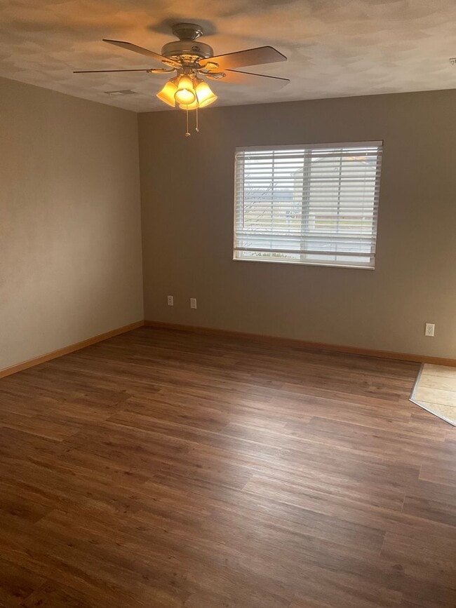 131 Northtowne St in Lebanon, IL - Building Photo - Building Photo