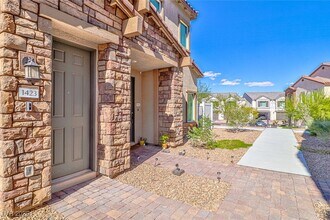 216 Callen Falls Ave in Henderson, NV - Building Photo - Building Photo