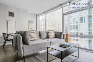 200 E Illinois St, Unit FL13-ID1168 in Chicago, IL - Building Photo