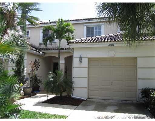 4584 Palmbrooke Cir in West Palm Beach, FL - Building Photo - Building Photo