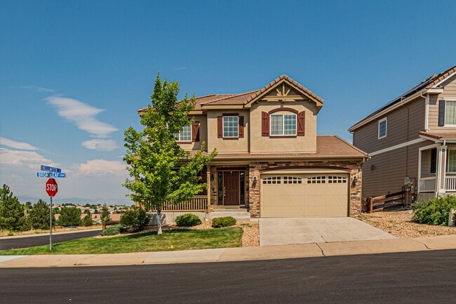property at 2057 Broadleaf Loop