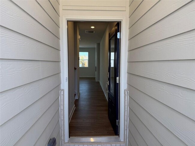 7309 Mulberry St in Flowery Branch, GA - Building Photo - Building Photo