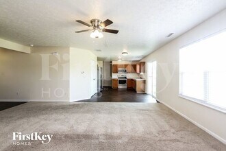 10920 Middlebrook Ln in Indianapolis, IN - Foto de edificio - Building Photo