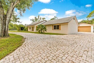 19402 Angel Ln in Odessa, FL - Building Photo - Building Photo