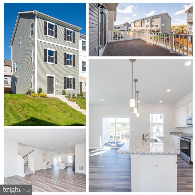 property at 33 BROOKFIELD Mews