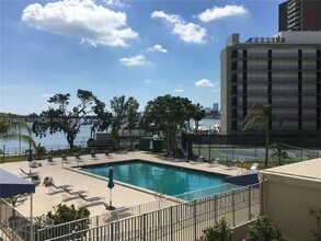 880 NE 69th St in Miami, FL - Building Photo - Building Photo