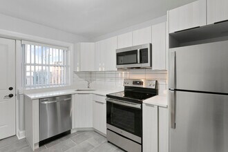 7634 N Eastlake Terrace in Chicago, IL - Building Photo - Building Photo
