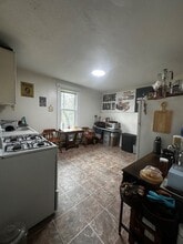 320 Stewart St in Morgantown, WV - Building Photo - Building Photo