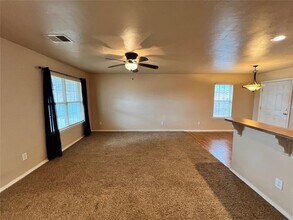 813 NE 85th St in Oklahoma City, OK - Building Photo - Building Photo
