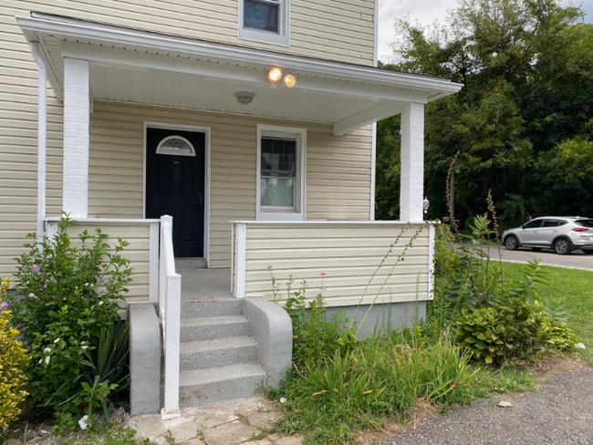 property at 4319 Kenwood Ave