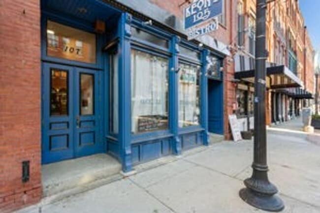 105-107-107 Washington St