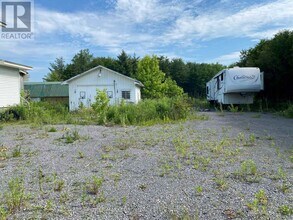 4075 Navan Rd in Ottawa, ON - Building Photo - Building Photo