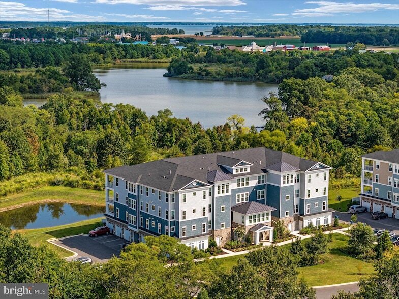 4000 Herons Nest Wy, Unit 42 in Chester, MD - Building Photo