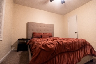 4136 Village Dr in Fayetteville, NC - Building Photo - Building Photo