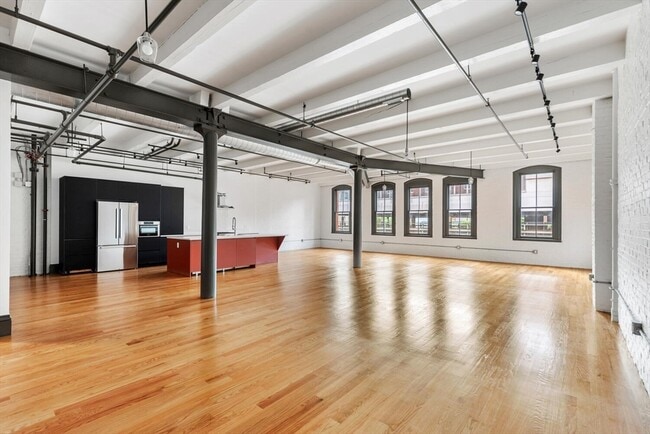 property at 144 Lincoln St