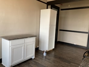 301 N Austin St, Unit 3A in Seguin, TX - Building Photo - Building Photo