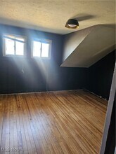 110 E 220th St in Euclid, OH - Building Photo - Building Photo
