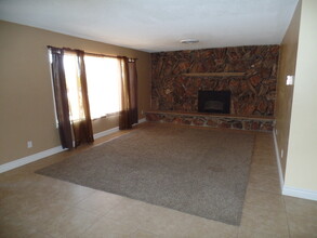 58329 Delano Trail in Yucca Valley, CA - Building Photo - Building Photo