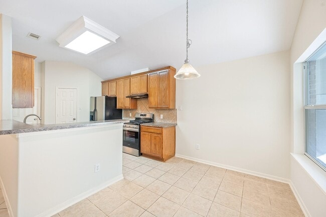 8027 Daylilly Creek Dr