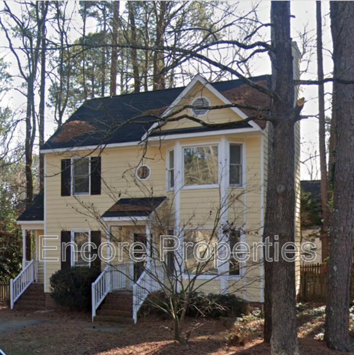 4708 Worthington Ln in Raleigh, NC - Building Photo