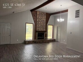 4121 SE 43rd St in Del City, OK - Building Photo - Building Photo