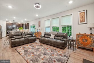 10908 Meridian Hill Way in Upper Marlboro, MD - Building Photo - Building Photo