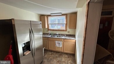 230 Church St in Huntingdon, PA - Building Photo - Building Photo