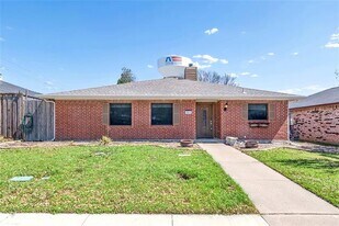 103 Melody Mall Dr in Allen, TX - Building Photo