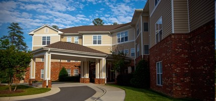 Highland Manor in Cary, NC - Building Photo - Building Photo