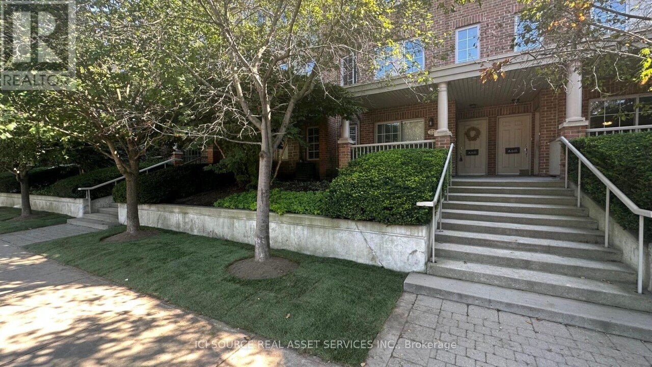 93-TH93 The Queensway in Toronto, ON - Building Photo