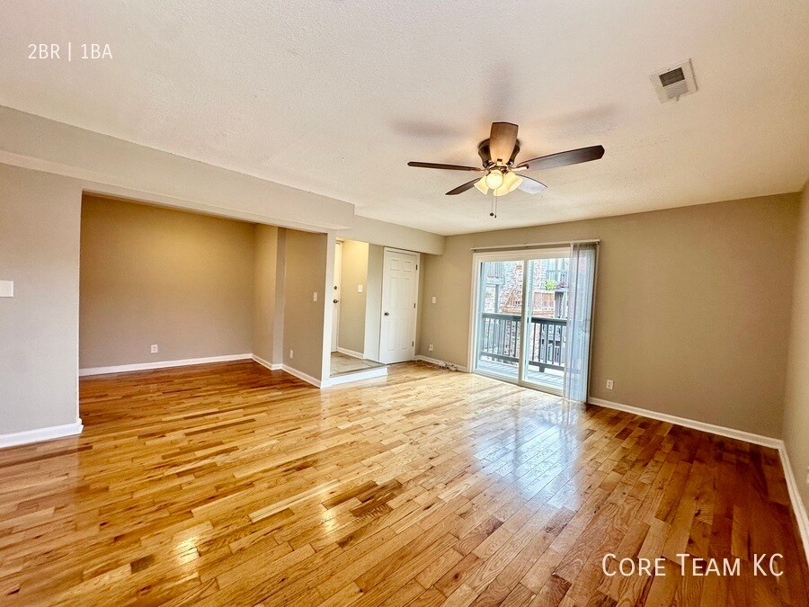 3647 Warwick Blvd in Kansas City, MO - Building Photo