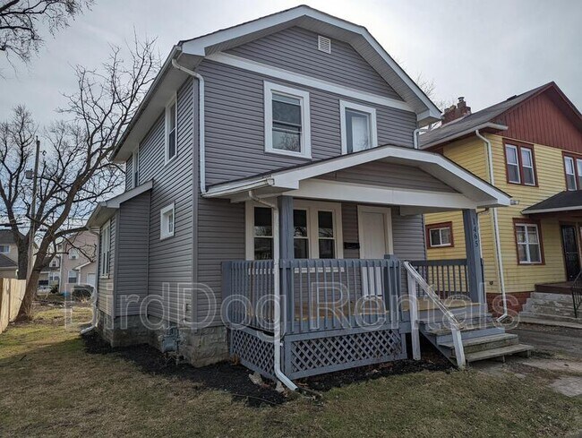 property at 1465 Myrtle Ave