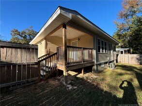 931 Fleetwood Dr in Fayetteville, NC - Building Photo - Building Photo