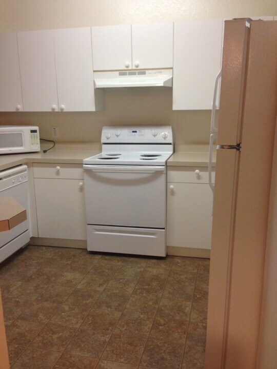 3615 Conroy Rd in Orlando, FL - Foto de edificio