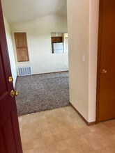 6005 Chapel Hill Blvd in Pasco, WA - Building Photo - Building Photo