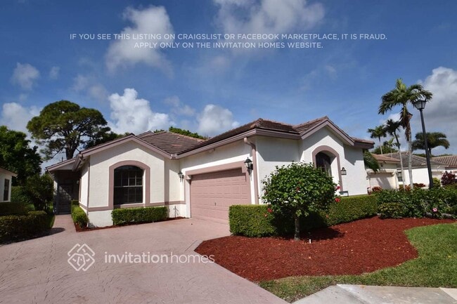 property at 10213 Lexington Lakes Blvd N