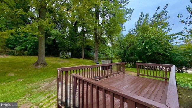 15404 Michigan Rd. in Woodbridge, VA - Building Photo - Building Photo