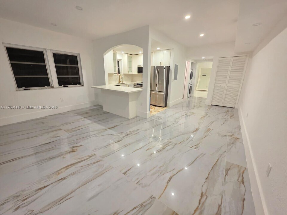 760 Euclid Ave in Miami Beach, FL - Building Photo