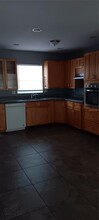 710 4th Ave NW in Largo, FL - Building Photo - Building Photo