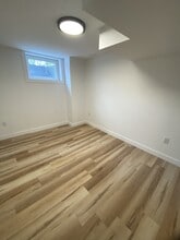 340 Trudeau Dr in Sarnia, ON - Building Photo - Building Photo