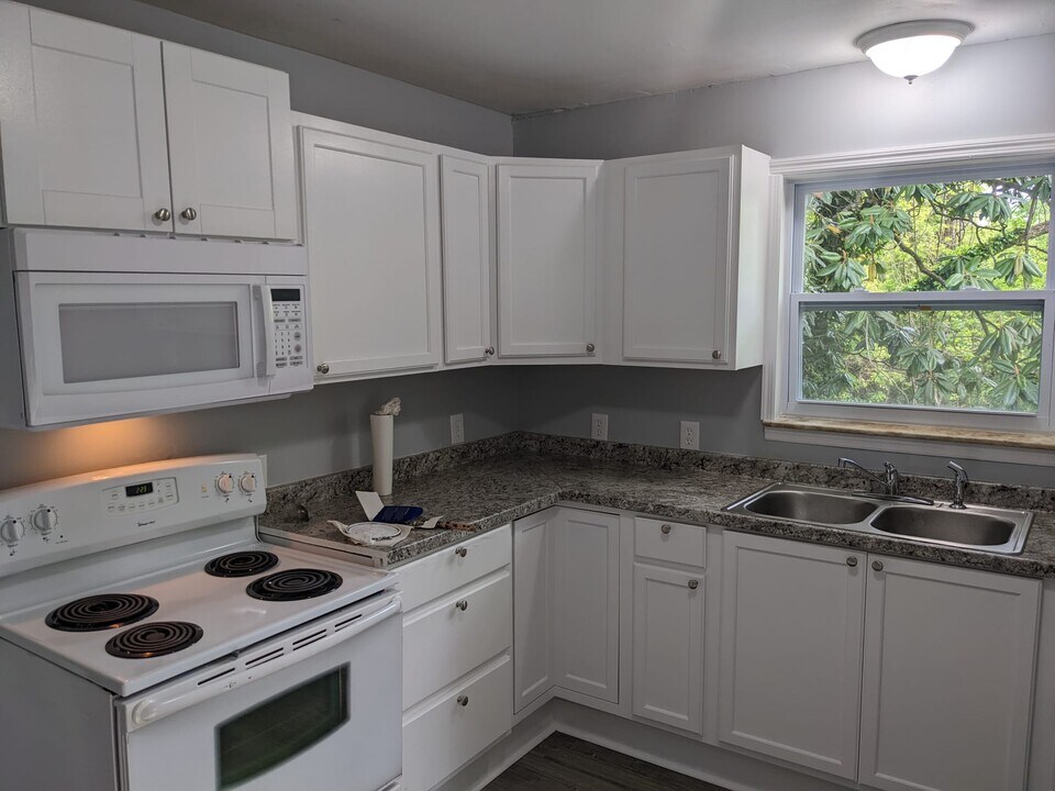 706 Ben Hur Ave in Knoxville, TN - Building Photo