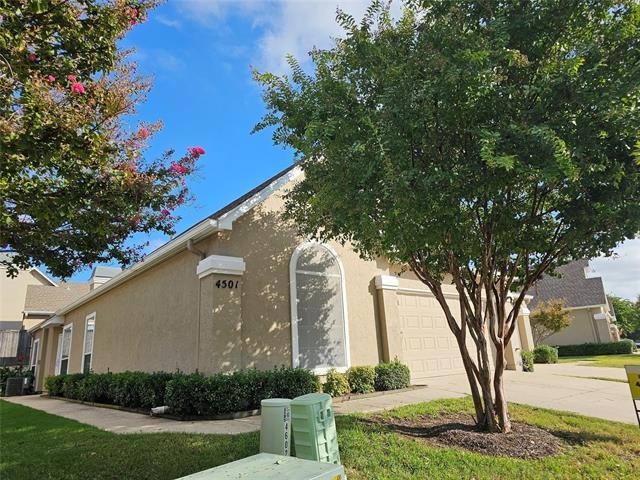 8400 Hickory St in Frisco, TX - Building Photo - Building Photo