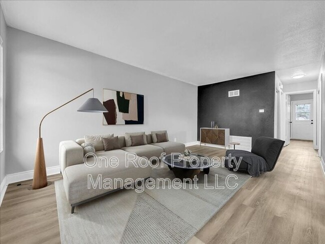 property at 2002 Chateau Dr