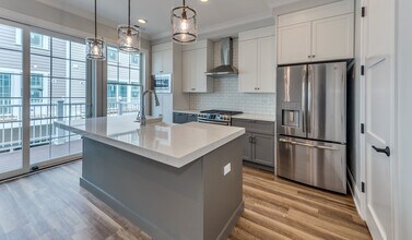 1167 S Eldridge Ln in Elmhurst, IL - Building Photo - Building Photo