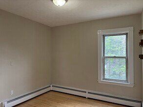 27 Trull St, Unit 2 in Somerville, MA - Building Photo - Building Photo