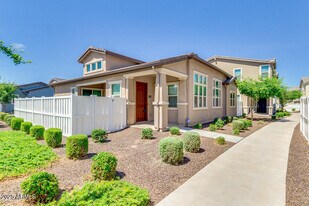 3810 East Stiles Lane in Gilbert, AZ - Building Photo
