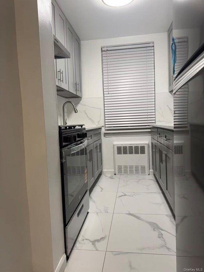 144-24-144-37 37th Ave in Queens, NY - Building Photo - Building Photo