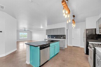 18125 Ryegate Dr in Manor, TX - Building Photo - Building Photo